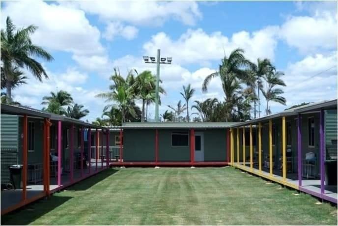 Palm Tree Backpackers Hostel Bundaberg Kültér fotó